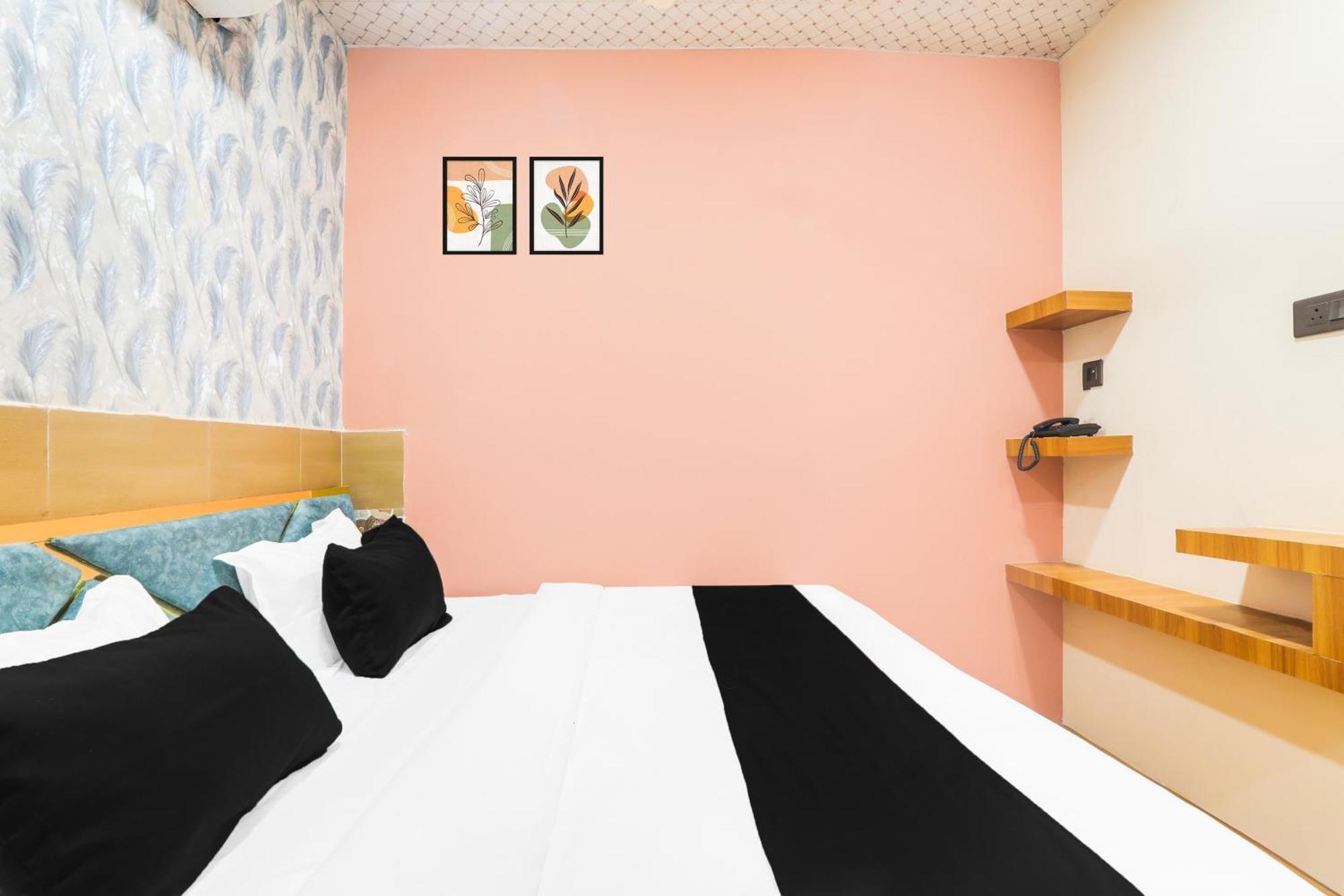 Hotel O V. K Palace Inn لاكناو المظهر الخارجي الصورة
