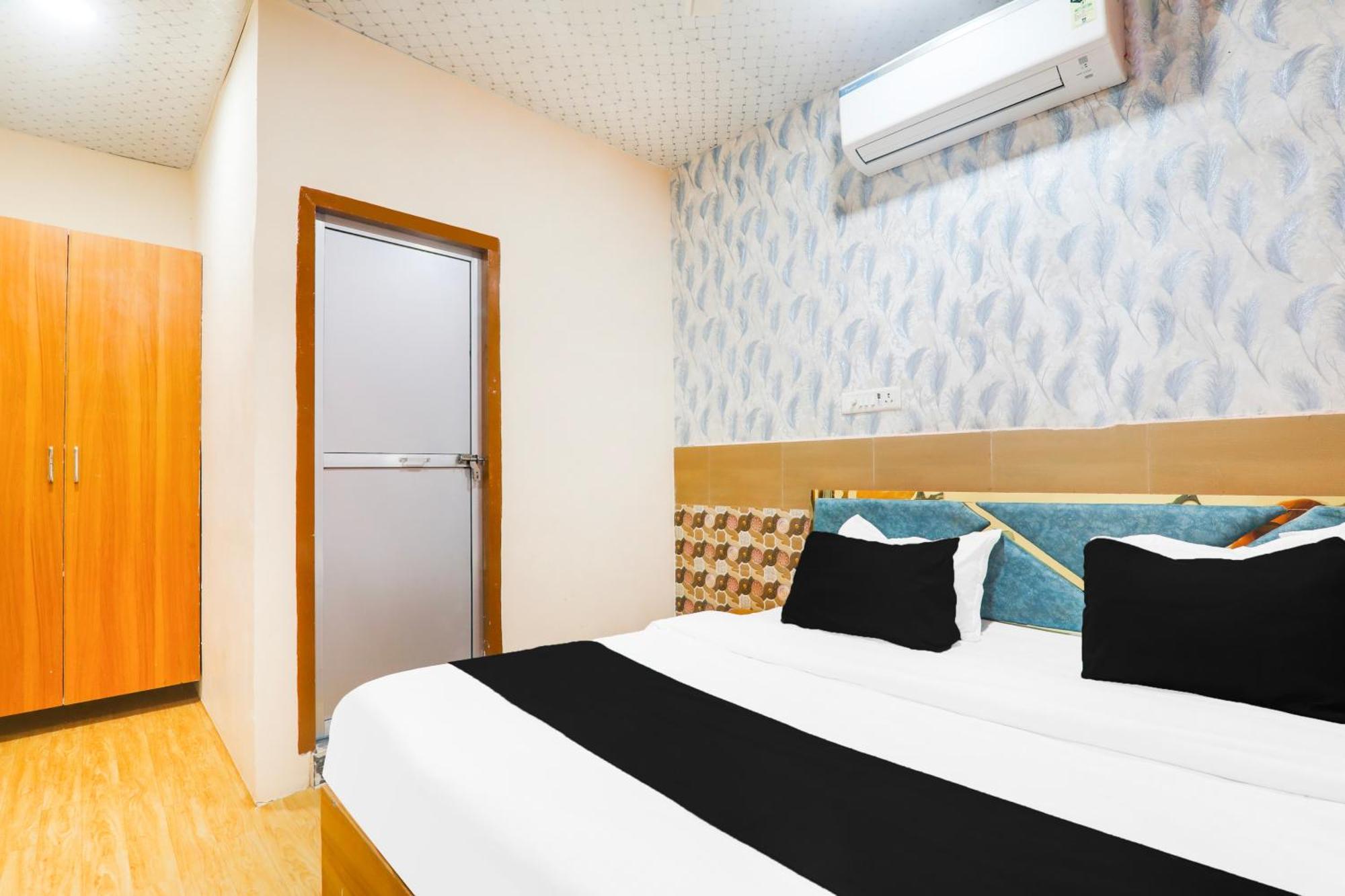 Hotel O V. K Palace Inn لاكناو المظهر الخارجي الصورة